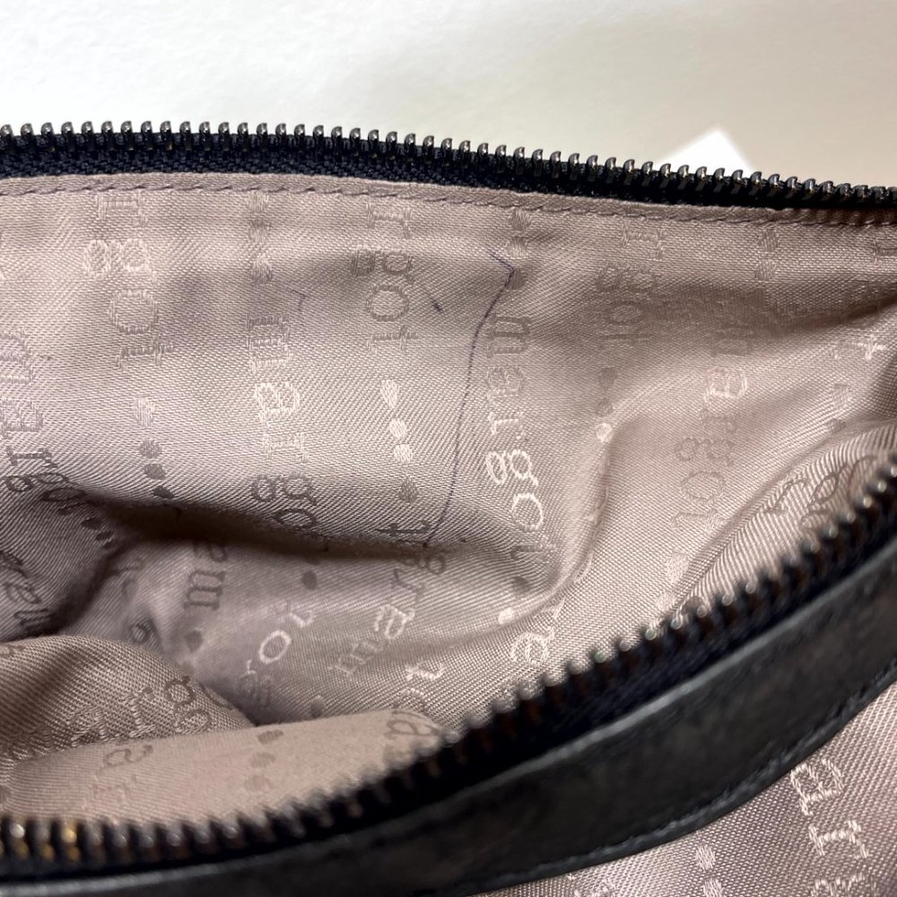 Margot New York Robbie Leather Foldover Crossbody Leather Bag - Picture 13 of 16